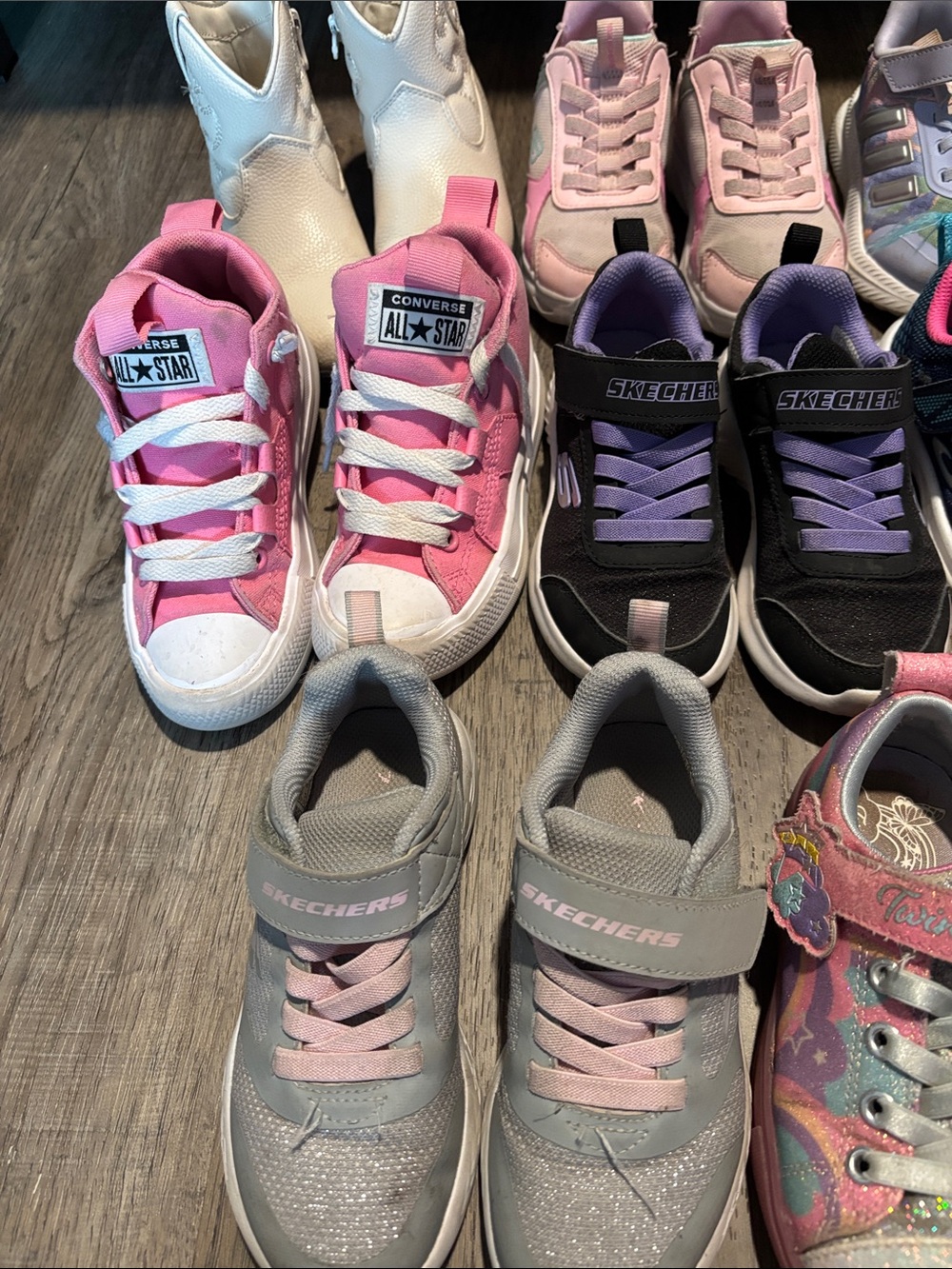 Assorted Kids Sneakers Pack - Pink, Purple, Black, White (11 pairs) - Picture 3 of 6